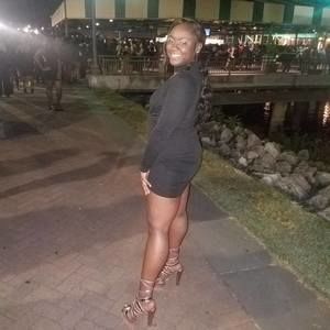 Meet your Posher, Ariana